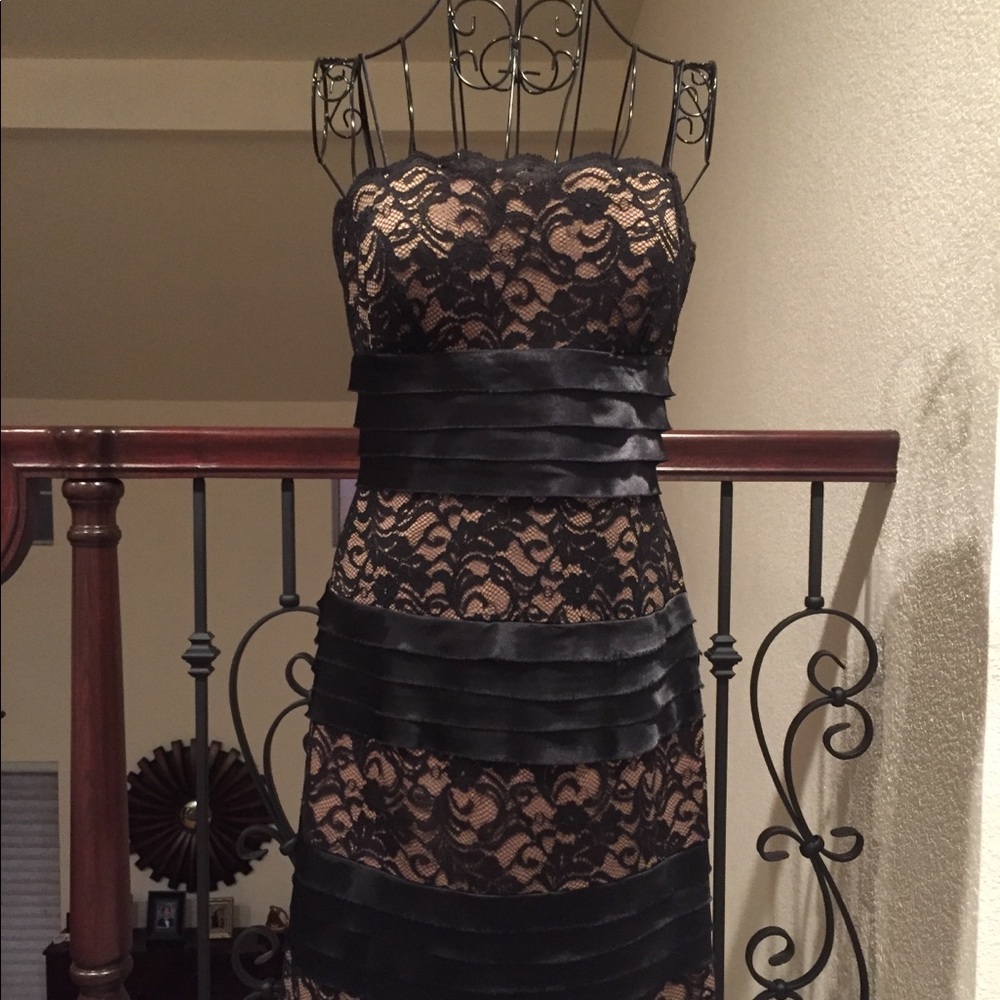 SL Fashions Lace Spaghetti Strap Dress, Black